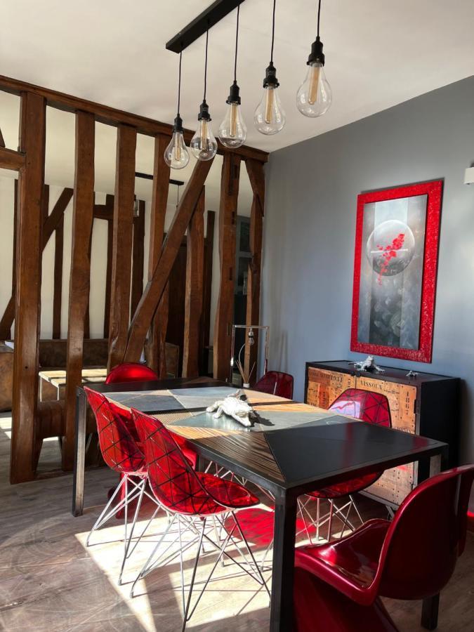 Le Relais D'Eugenie En Hyper Centre-Ville Compiègne Kültér fotó