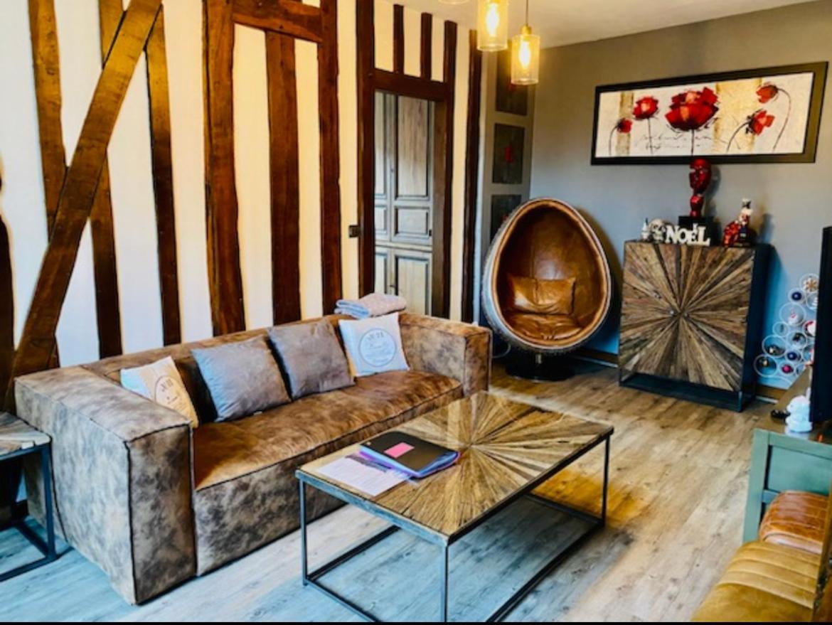 Le Relais D'Eugenie En Hyper Centre-Ville Compiègne Kültér fotó